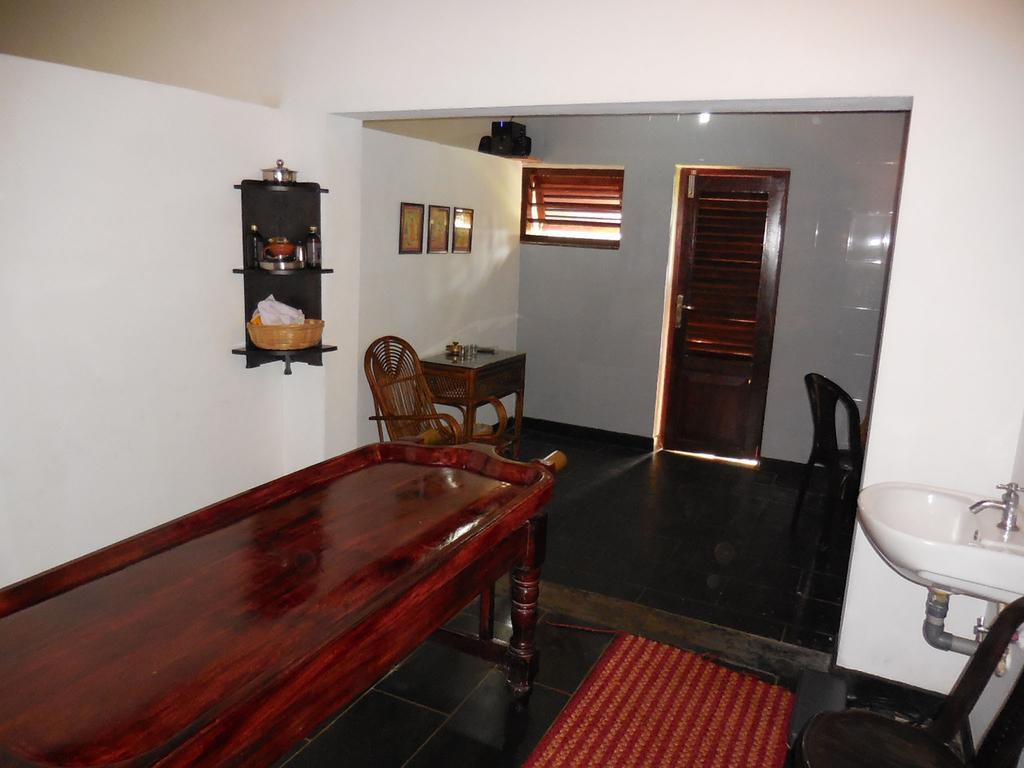 Kanan Beach Resort Nileshwar Exterior photo