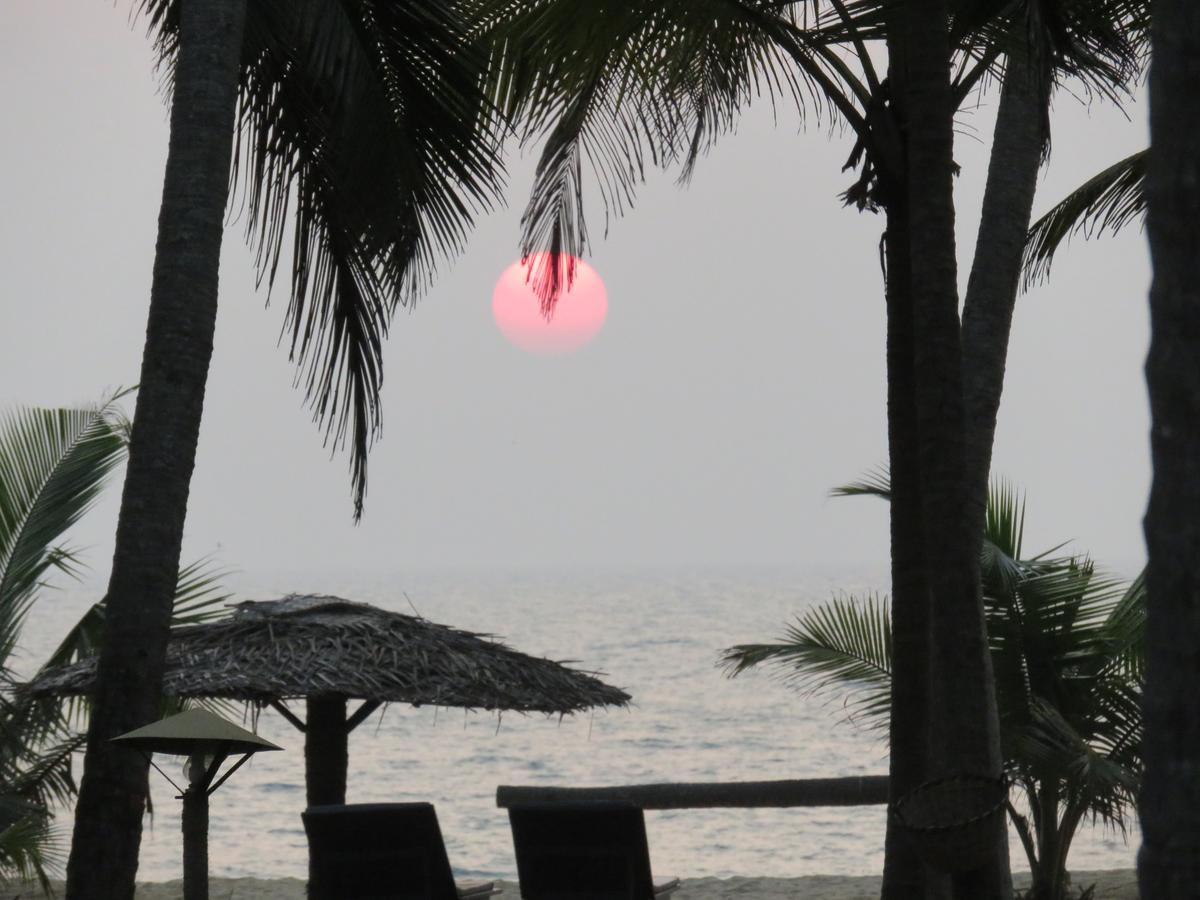 Kanan Beach Resort Nileshwar Exterior photo